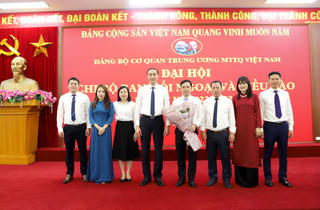 Xây dựng chi bộ vững mạnh, chuyên nghiệp trong công tác Đối ngoại và Kiều bào