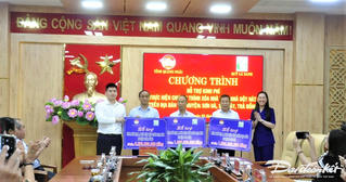 Quảng Ngãi: Tiếp nhận 12 tỷ đồng hỗ trợ xóa nhà tạm, nhà dột nát