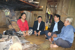 Chung tay xây tổ ấm cho người nghèo