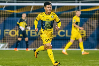 Quang Hải có thể rời Pau FC, chuyển đến Thái Lan thi đấu