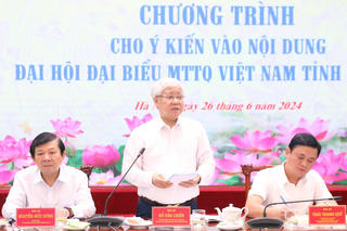 Chủ tịch Đỗ Văn Chiến cho ý kiến vào nội dung Đại hội MTTQ tỉnh Nghệ An