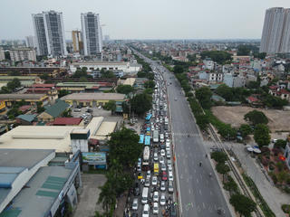 Thu phí vào nội đô: Liệu có nóng vội?