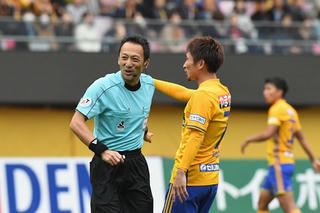 Chung kết lượt về AFF Cup: Trọng tài bắt chính là 'khắc tinh' đội Thái Lan