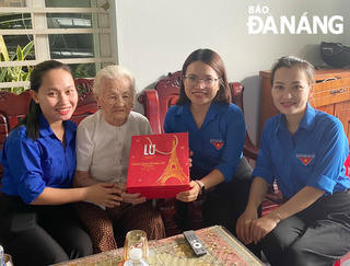 Người con hiếu thảo