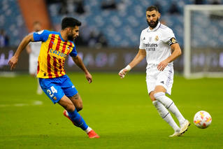 Real Madrid vượt qua Valencia ở bán kết Siêu Cup Tây Ban Nha