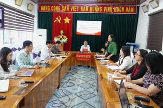Gia Lai:  Giới thiệu sách giáo khoa mới cho các lớp 4, 8 và 11
