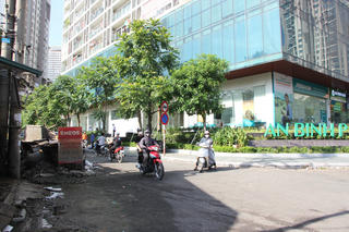 Hà Nội: Những điểm tập kết rác tra tấn người dân phường Mỹ Đình 2