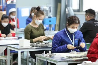 “Bơm” vốn phục hồi doanh nghiệp