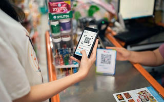 Nhiều ngân hàng thực hiện 90% giao dịch trên kênh số