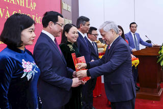 Thành lập 22 tổ chức đảng trực thuộc Đảng ủy MTTQ, các đoàn thể Trung ương