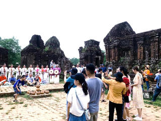 Quảng Nam: Hơn 4 nghìn lượt khách đến tham quan Mỹ Sơn dịp 30/4 và 1/5