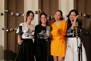 Thu Minh, Phạm Quỳnh Anh, Minh Hằng, Đông Nhi xúc động hát về mẹ dịp 8-3