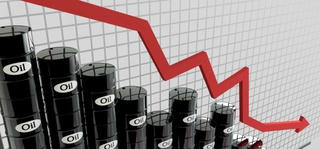 Ngày 18/7: Giá xăng dầu thế giới tiếp tục lao dốc