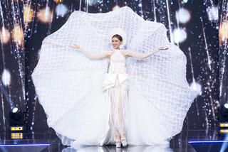 Cơ hội nào cho Thanh Thanh Huyền khi tham dự Miss Charm trên 'sân nhà'?