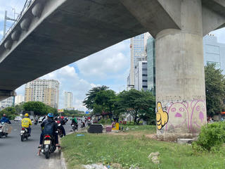 Chấn chỉnh tình trạng bôi bẩn, nhếch nhác ở tuyến metro Bến Thành-Suối Tiên