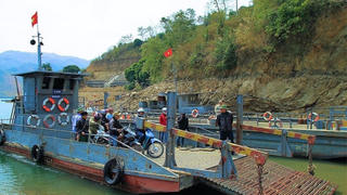 Sơn La: Kiến nghị xem xét đầu tư cầu vượt sông Đà tại khu vực Bến phà Vạn Yên