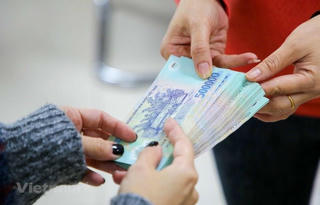 Đề xuất tăng 6% lương tối thiểu vùng cho người lao động