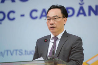 Thứ trưởng Bộ Giáo dục Hoàng Minh Sơn làm Giám đốc Đại học Quốc gia Hà Nội