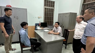 Đồng Nai: Giải cứu bé 4 tuổi bị đối tượng dùng xăng khống chế làm con tin
