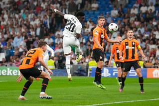 Champions League: Real Madrid hạ 2-1 Shakhtar Donetsk