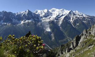 Dãy Alps đang từ từ 'thay áo'