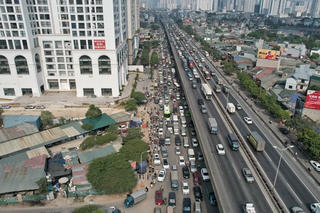 Hà Nội: Đường Nguyễn Xiển sắp 'mọc' thêm 2 ‘lô cốt’ để thi công dự án nước thải
