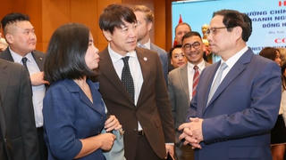 Xây dựng môi trường đầu tư kinh doanh có tính cạnh tranh cao