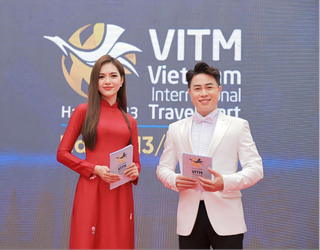 Hoa hậu Du lịch Việt Nam 2022 Lương Kỳ Duyên làm MC sự kiện giao lưu văn hoá