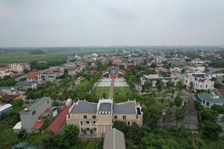 Làng giám đốc