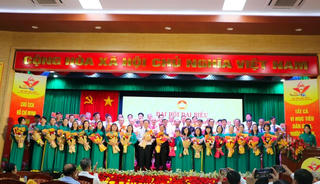 Bà Trương Thị Thu Hiền giữ chức Chủ tịch Mặt trận TP Thủ Dầu Một