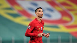 Ronaldo lần đầu vắng mặt ở đội hình tiêu biểu FIFPro 