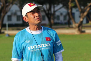HLV Đinh Thế Nam: 'Trận hòa này đã giúp chúng tôi vào vòng bán kết'