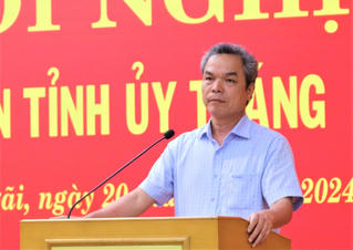 Quảng Ngãi: 21 cán bộ lãnh đạo chủ chốt tự nguyện xin nghỉ hưu trước tuổi