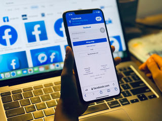 Facebook con gái bị hack, mẹ bị lừa hơn 400 triệu đồng