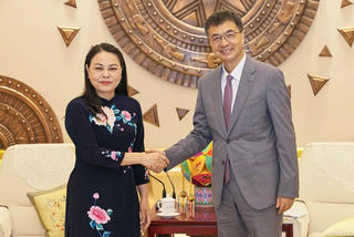 Phó Chủ tịch - Tổng Thư ký Nguyễn Thị Thu Hà hội kiến Bí thư Khu ủy Quảng Tây, Trung Quốc