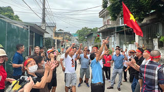 Xóm làng chờ quán quân Olympia 2023 trở về sẽ mở hội liên hoan