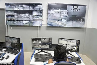 'Siêu nhà tù' chứa 40.000 phạm nhân