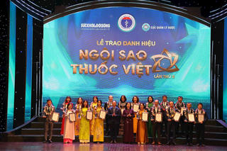 Trao danh hiệu 'Ngôi sao thuốc Việt' lần thứ 2