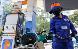 VCCI đề xuất giảm toàn bộ thuế tiêu thụ đặc biệt với xăng