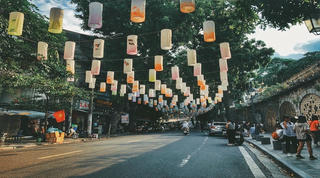 'Áo mới' cho không gian công cộng