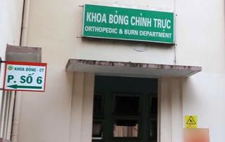 Nối ngón tay bị đứt lìa cho bệnh nhi