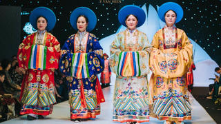 Giới trẻ & cổ phục