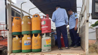 TP HCM: Thu giữ gần 1.200 chai LPG không hóa đơn, chứng từ