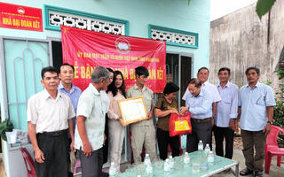 Khánh Hòa: Bàn giao 5 nhà Đại đoàn kết cho các hộ nghèo    