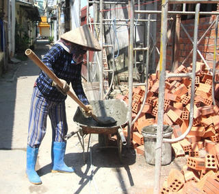 Bắc Bộ tiếp tục nắng nóng, nhiệt độ cao nhất 37 độ