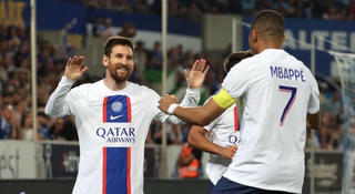Messi lập công lớn cho PSG
