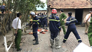 Kịp thời giải cứu người đàn ông rơi xuống giếng sâu 25m