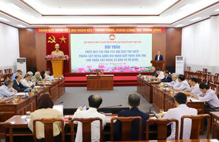 Mỗi trí thức là nòng cốt trong xây dựng khối Đại đoàn kết toàn dân tộc