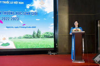 Tuyên dương khen thưởng học sinh tiêu biểu năm học 2022 – 2023