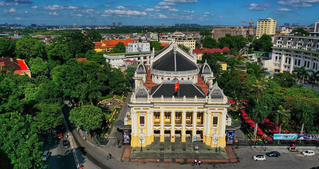 Tìm sự mới mẻ níu chân khán giả